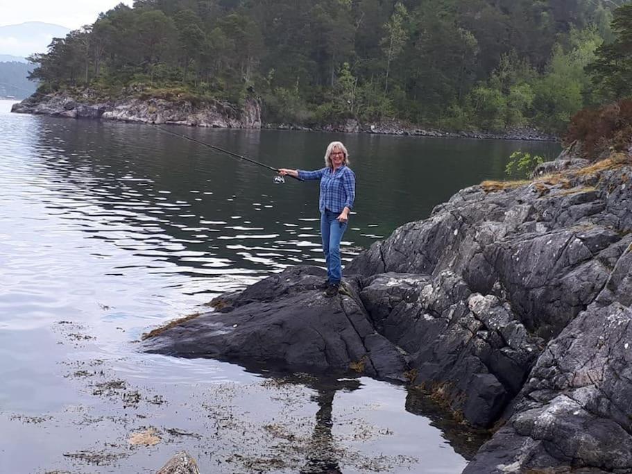 Leilighet I Enebolig Pa Valderoya Ved Alesund Ytterland Dış mekan fotoğraf